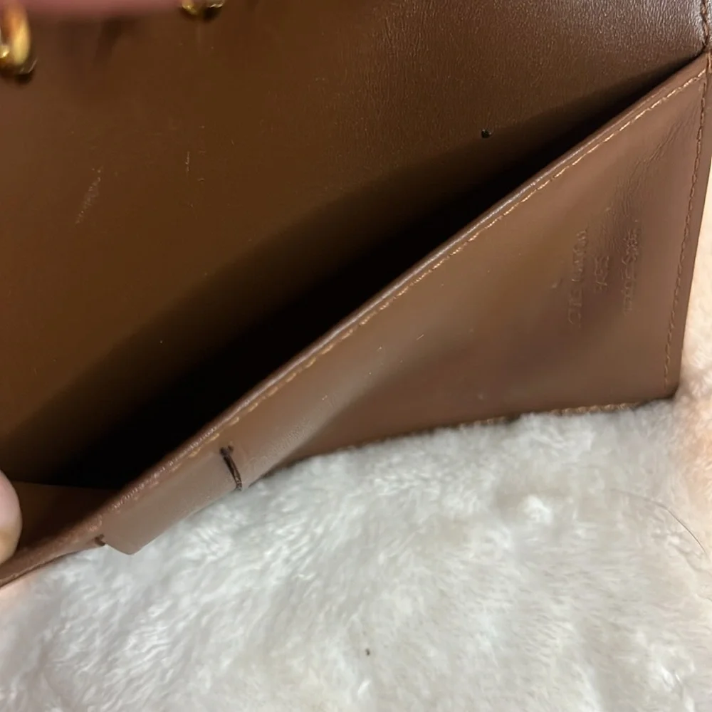 Authentic Louis Vuitton Vernis Agenda - Picture 7 of 13